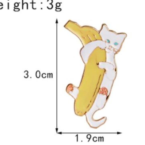 Banana Happy Cat Kitten Pin Brooch - Picture 1 of 3